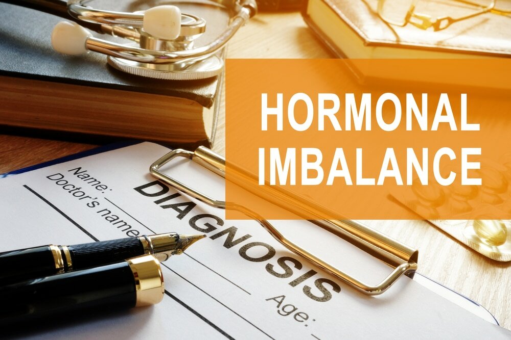 Нехватка гормонов у женщин: признаки, причины, последствия